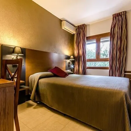 雷吉奥加的斯酒店