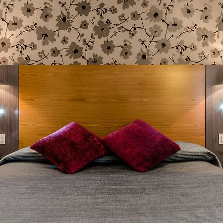 מלון Regio קדיז